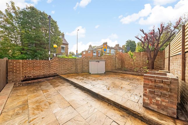 41, Kirkside Road, London photo 3