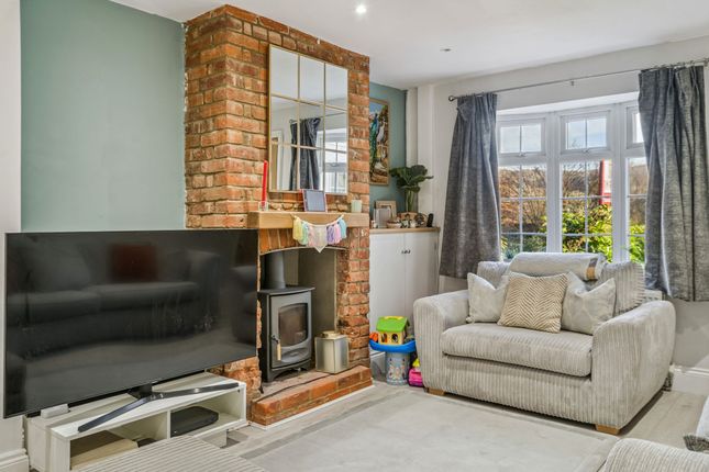 45 Wycombe Lane, High Wycombe photo 2