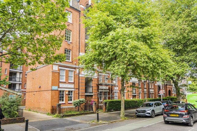 Thumbnail Flat for sale in Borough Road, London