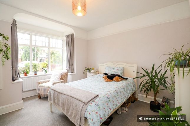 55 Charminster Avenue, Bournemouth photo 4