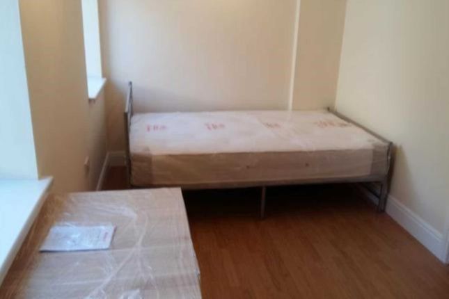Shared accommodation to rent in Colum Road, Cardiff
