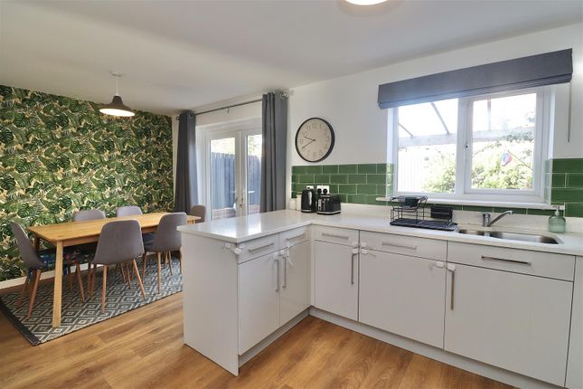 3, Savage Close, Pocklington photo 3
