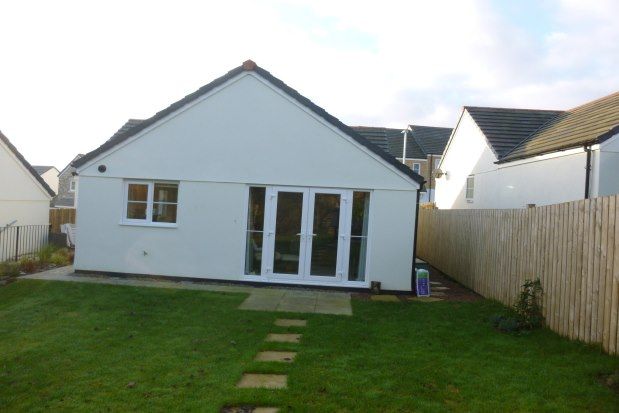 Detached bungalow to rent in Du Maurier Drive, Fowey