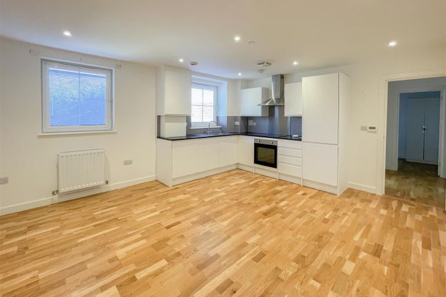 Flat 13 Solitaire House, 54, Upperton Road, Eastbourne photo 2
