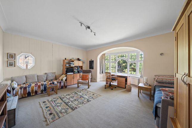 45 Upland Road, Sutton photo 4