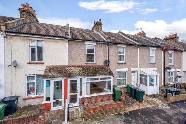 Thumbnail Terraced house for sale in Wellington Road, Dartford