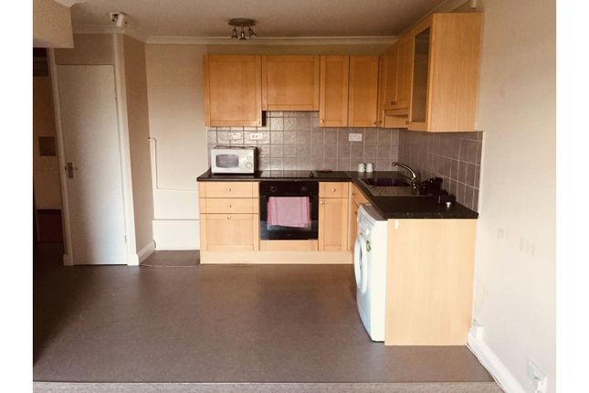 Flat 46/Kedleston Court, Norbury Close, Allestree, Derby photo 2