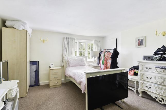 Detached house for sale in Sturts Lane, Walton On The Hill, Tadworth