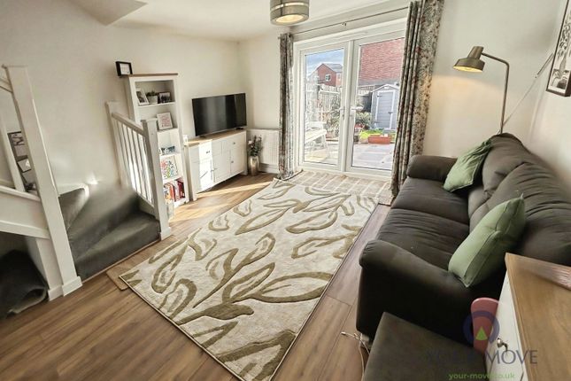 30, Bellerphon Drive, Staffordshire photo 4