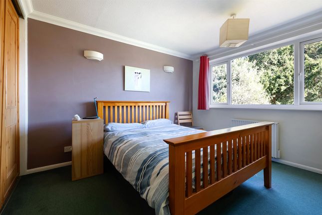 Flat 3, Langley Court,, Alma Road, Surrey photo 4