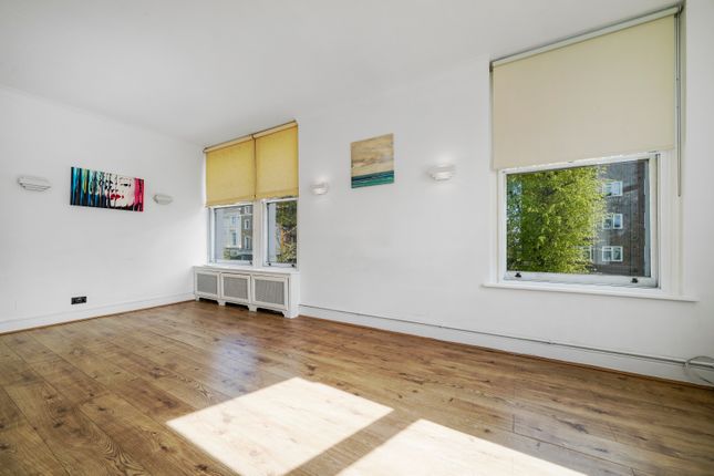 Thumbnail Flat to rent in Queens Grove, St John's Wood