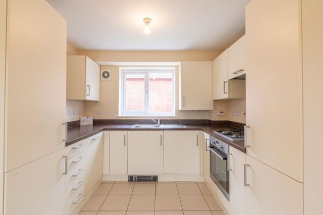 44, Ebley Road, Stonehouse photo 3