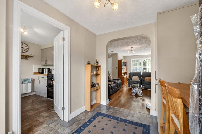 16 Abbotsmead Road, Hereford photo 4