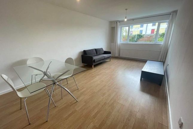 Flat to rent in Cowper Place, Roath, Cardiff CF24