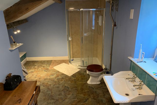The Cottage - Shower Room