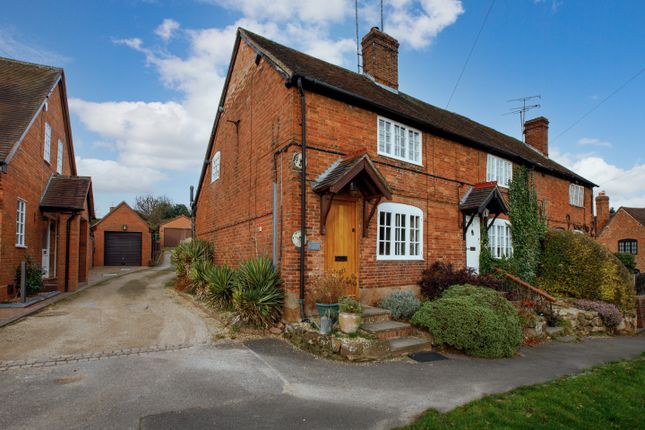 Thumbnail Cottage for sale in The Bank, Stoneleigh, Coventry