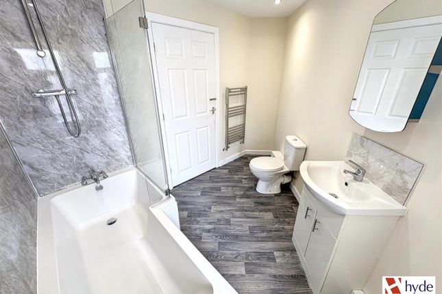 142, Darwen Road, Bolton photo 3