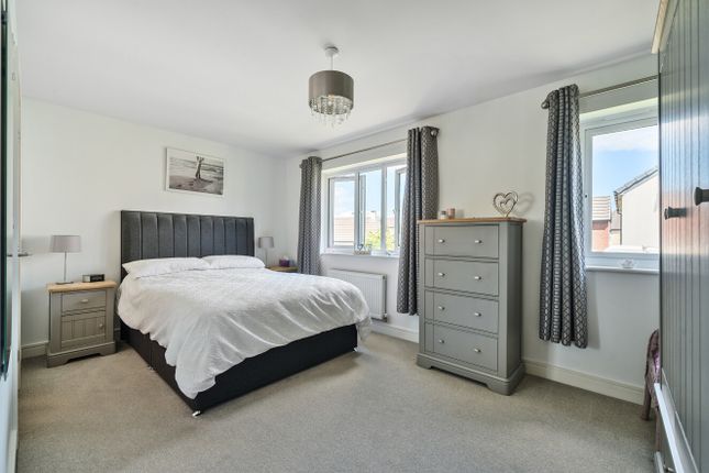 1 - 1300724-21-683Db3...