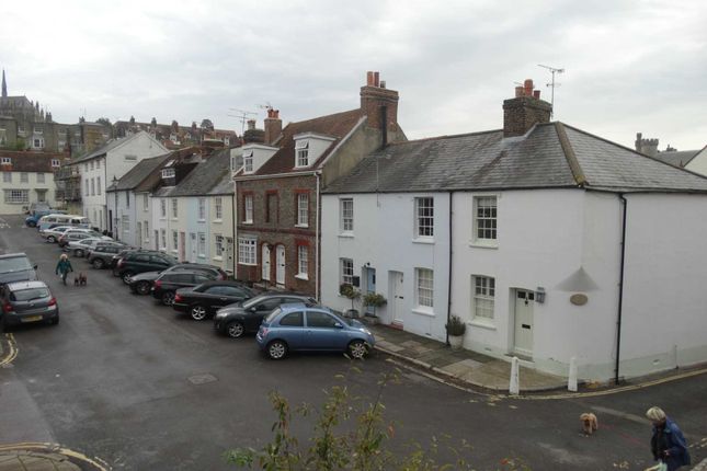 Town house to rent in Arun Street, Arundel