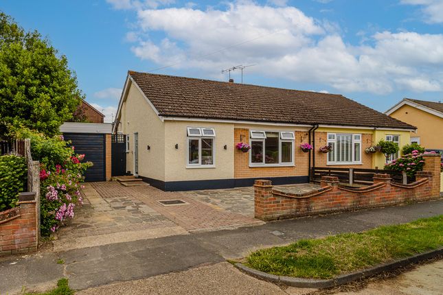 2-bed house on 20, Ringwood Drive, Leigh-on-sea, £375,000