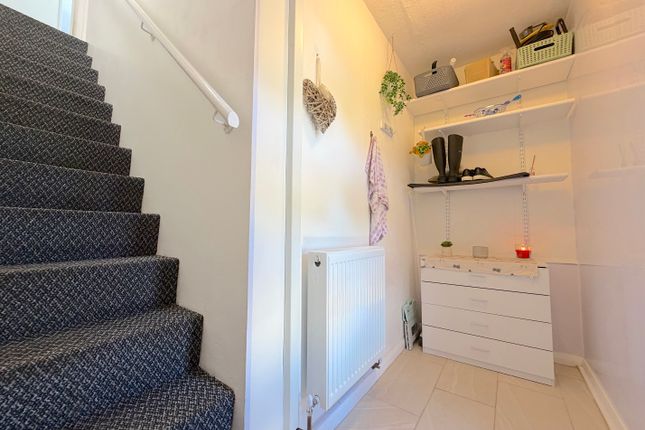 12, Baylis Avenue, Wolverhampton photo 3