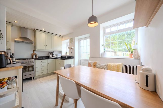 6, Crofton Terrace, West Yorkshire photo 3