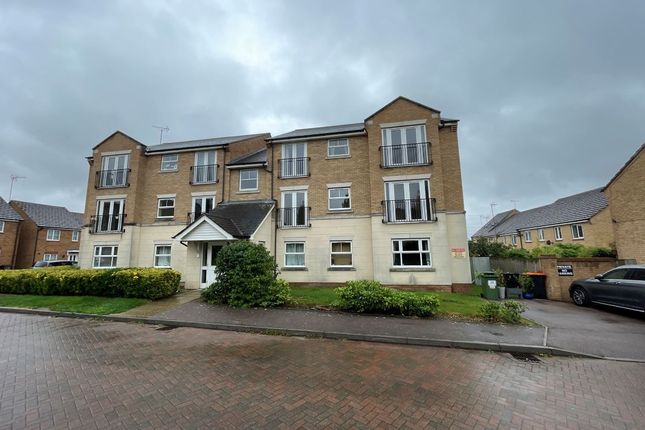 2-bed flat on 42, Dimmock Close, Leighton Buzzard, £110,000