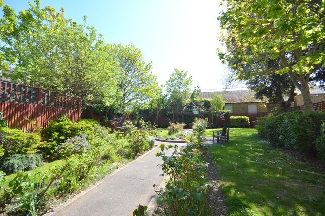 54 Darwin Court, Harold Road, Margate photo 2