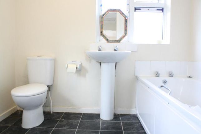 End terrace house to rent in Pond Meadow, Guildford