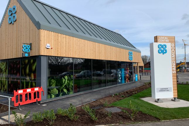 Thumbnail Retail premises to let in Pitts Lane, Runcorn
