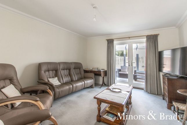 3 Canary Close, Dereham photo 2