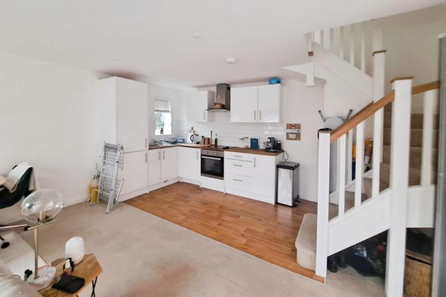15 Charlie Mews, 77 Alexandra Road, Farnborough photo 3