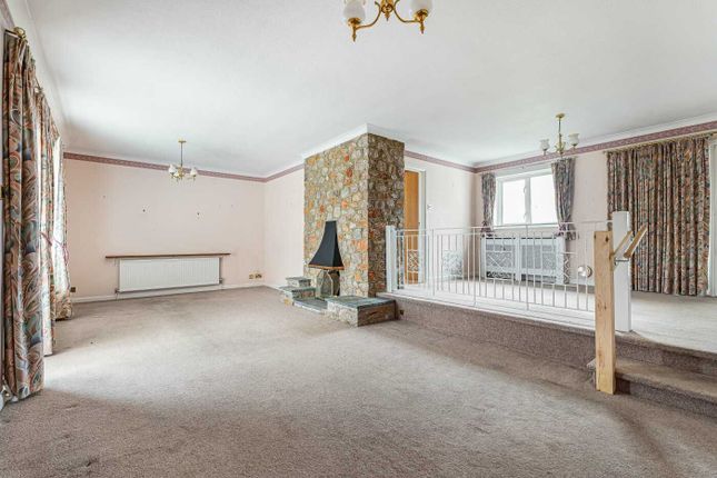 45, Whidborne Avenue, Torquay photo 3