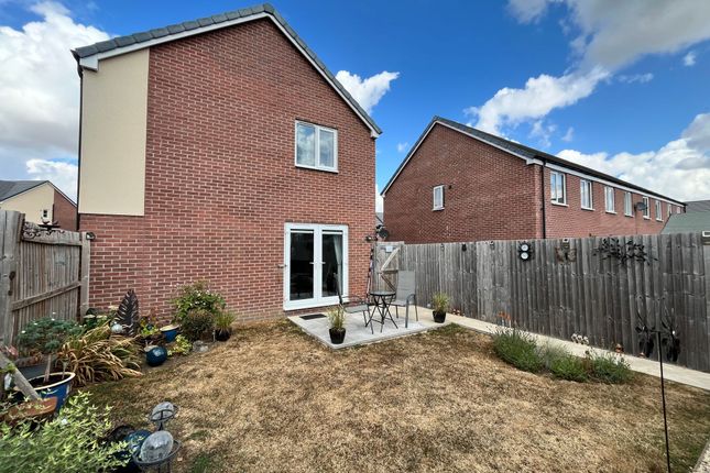 58 Homeground Road, Gloucester photo 3