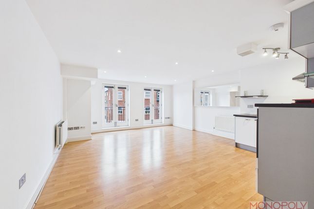 Flat 10, 18 Commonhall Street, Chester photo 2