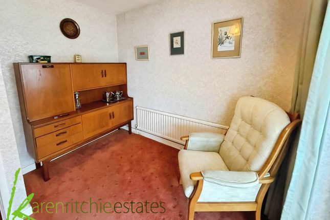 Thornham Drive, Bolton photo 5