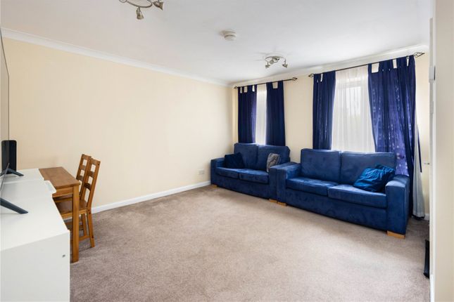 Flat 7,, Victoria Hall, London photo 2