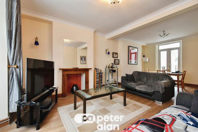 5, Russell Terrace, Merthyr Tydfil photo 2