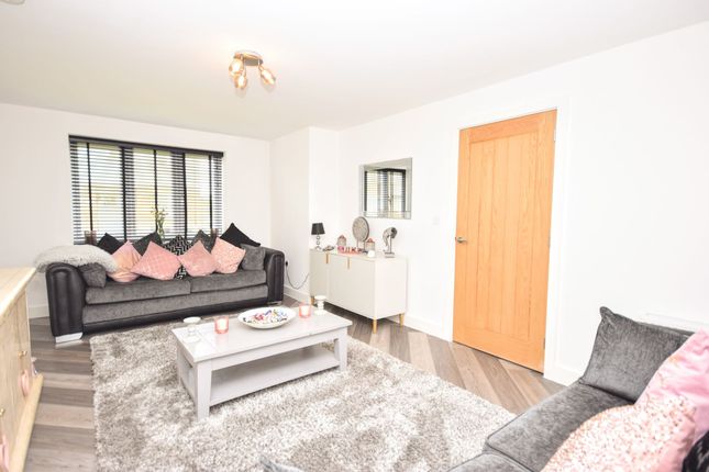 34 Acorn Avenue, Louth photo 3