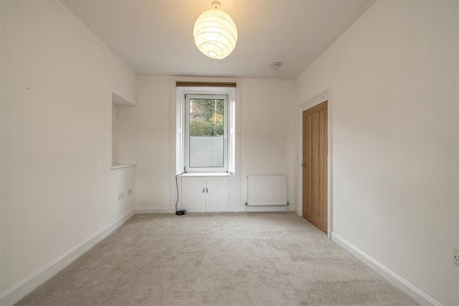 196, Magdala Terrace, Galashiels photo 3