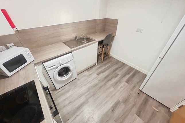 35, Phoenix Court, 133, Rockingham Street, Sheffield photo 2