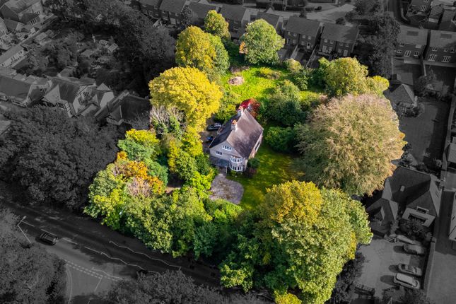 Highfield, Wigan Road, Leyland photo 4