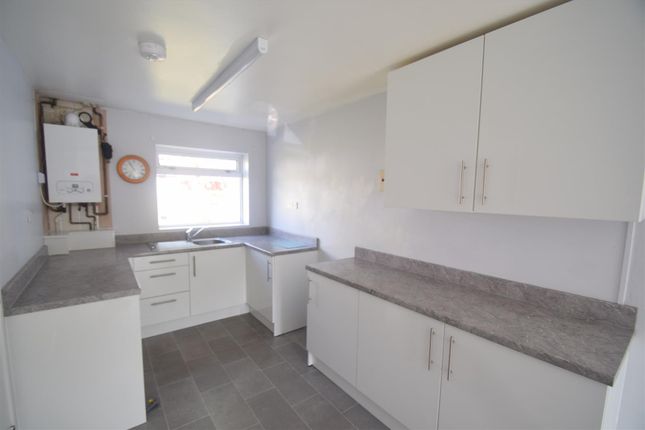 24, Bridgwood, Telford photo 5