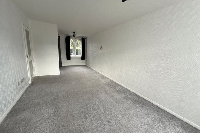 20 Victoria Court,, Stocks Park Drive, Bolton photo 3