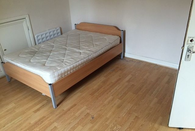 Flat 1 47 The Polygon, Polygon, Southampton photo 5