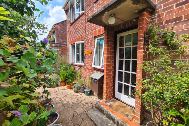 Copse View, Priestlands Close, Southampton photo 4