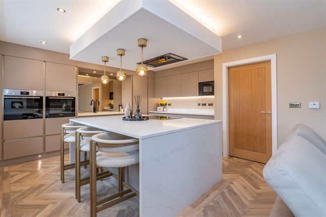3, Pear Tree Close, Chorley photo 3