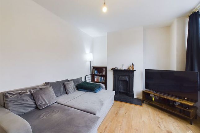 30b Coombe Terrace, Brighton photo 2