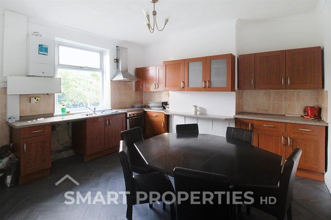 113, Victoria Road, Huddersfield photo 5