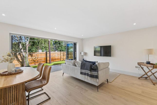3-bed house on 1, Bramall Place, Bowling Alley, Farnham, £775,000